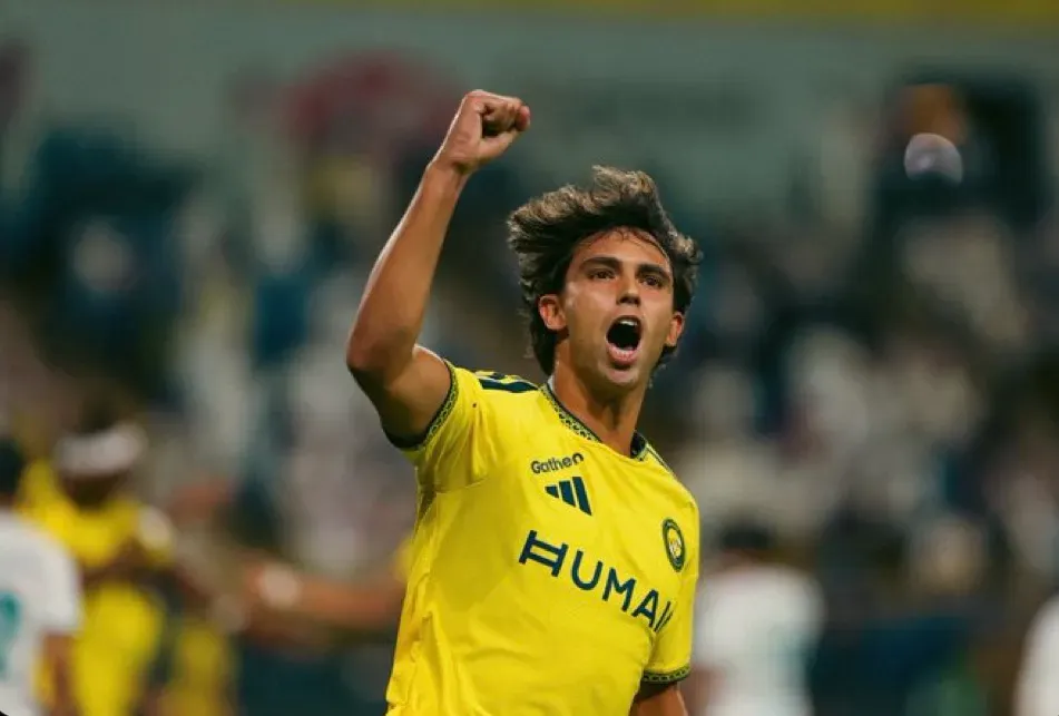 Félix brilha e afasta Lage da Taça Saudita